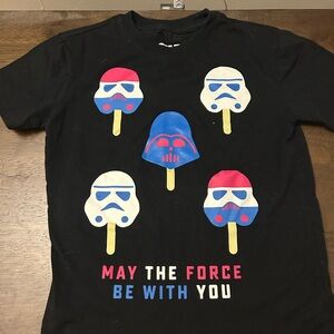 Star Wars Black Tee with Colorful Helmet Popsicles
